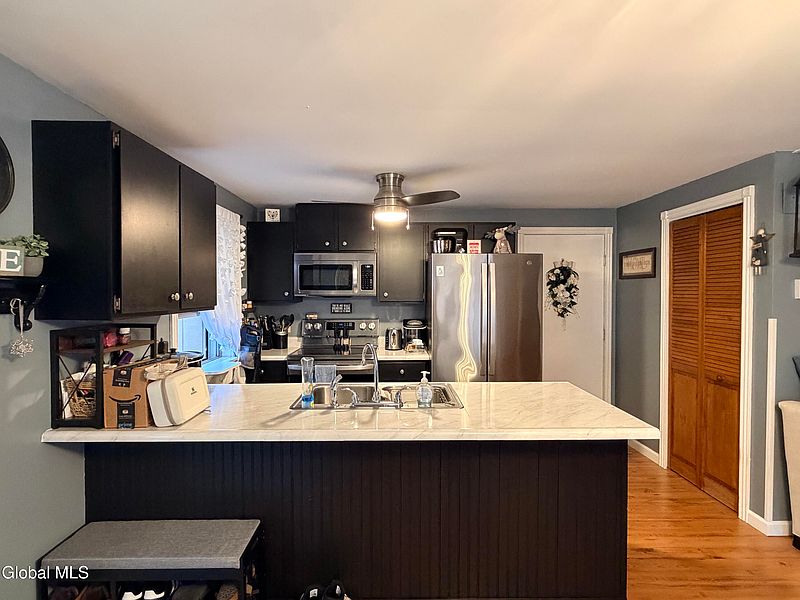 2nd image of 48 Snowberry Road