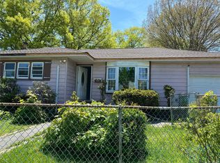 130 Cumberbach St, Wyandanch, NY 11798