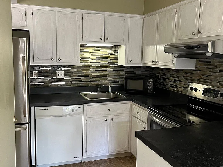 11-18 Aspen Way — Photo 16