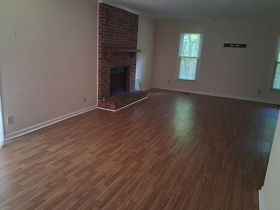 3rd image of 4320 American Dr #A