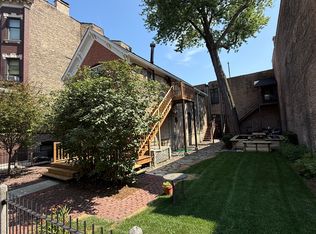 905 W Wrightwood Ave #2R, Chicago, IL 60614