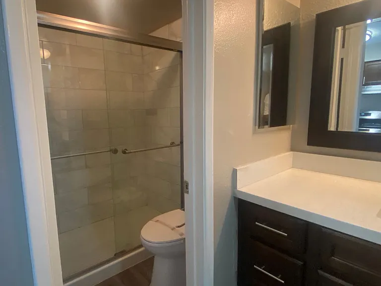 Scottsdale 5th Ave. Apartments — Photo 6