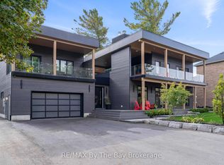 809 Eastdale Dr E, Wasaga Beach, ON L9Z 2R5