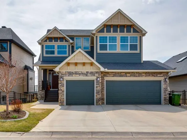 308 N Rainbow Falls Way, Chestermere, AB T1X 1W5