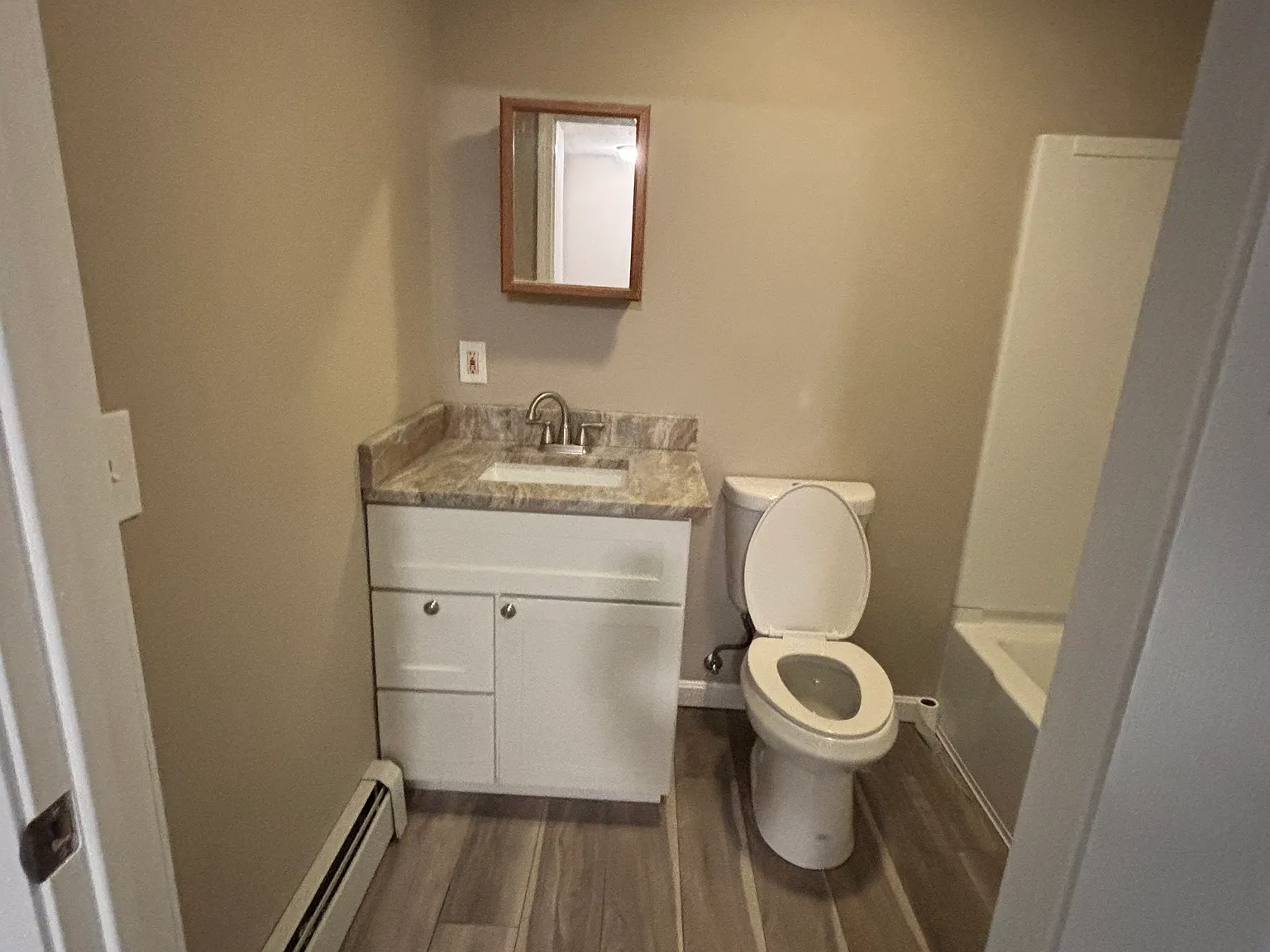 2 bed, $2,000 — Photo 3