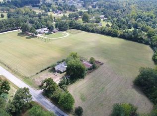 4065 E Bridgewater Ln, Fayetteville, AR 72703