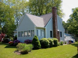 66 Chalker Beach Rd, Old Saybrook, CT 06475