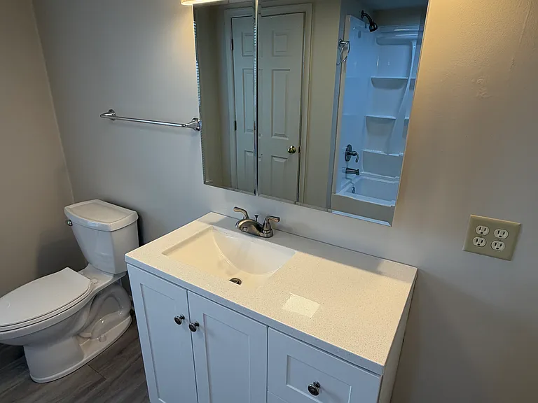 119 Mount Crawford Ave #A — Photo 5