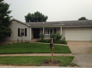 1334 Manuka Dr, O'Fallon, MO