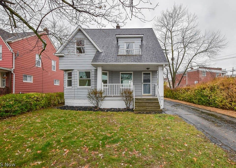 1st image of 10614 Vernon Ave