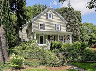 19 Essex Ave, Bernardsville, NJ 07924