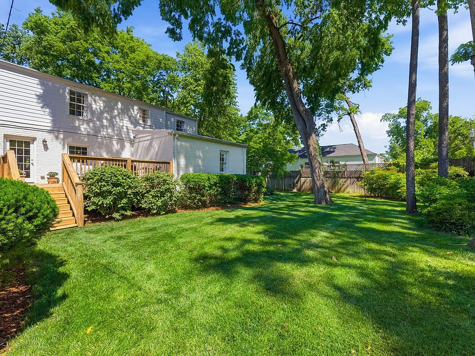 52nd image of 200 Brookfield Ave