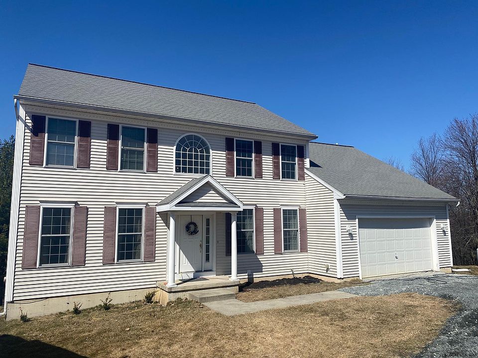 1st image of 24 Settler Ln