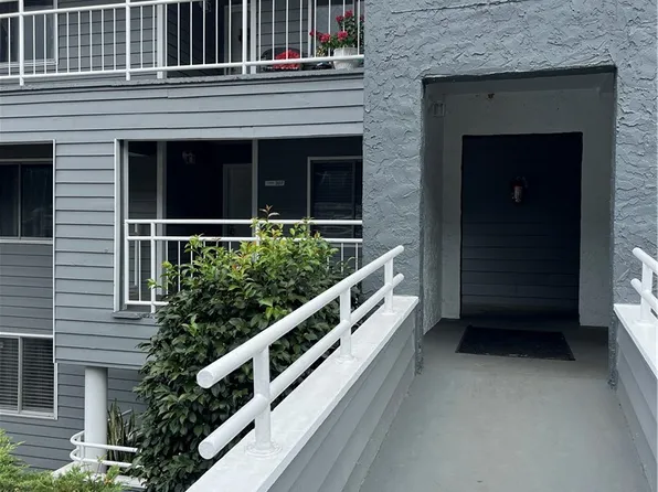 307 Northlake Dr, Anderson, SC 29625