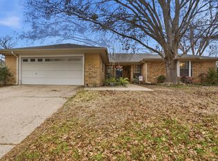 5105 Wind Rock Ct, Arlington, TX 76017
