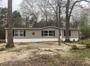 228 Oak Grove St, Huntington, TX 75949