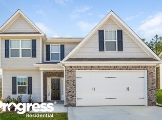 592 Fieldcrest Dr, Dallas, GA 30132