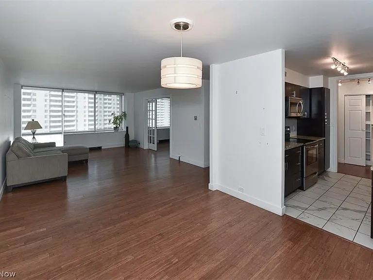 12700 Lake Ave #1610 — Photo 8