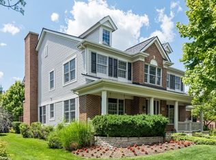 1712 Bluestem Ln, Glenview, IL 60026