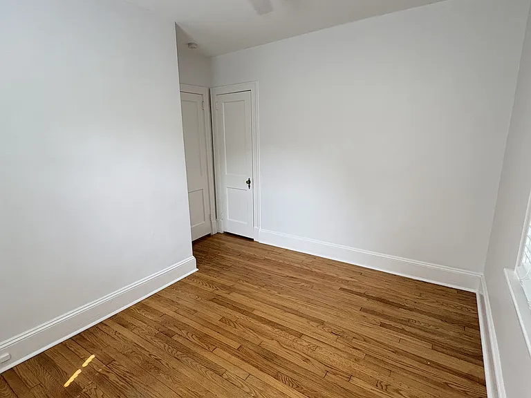 2807 Ashland St — Photo 12