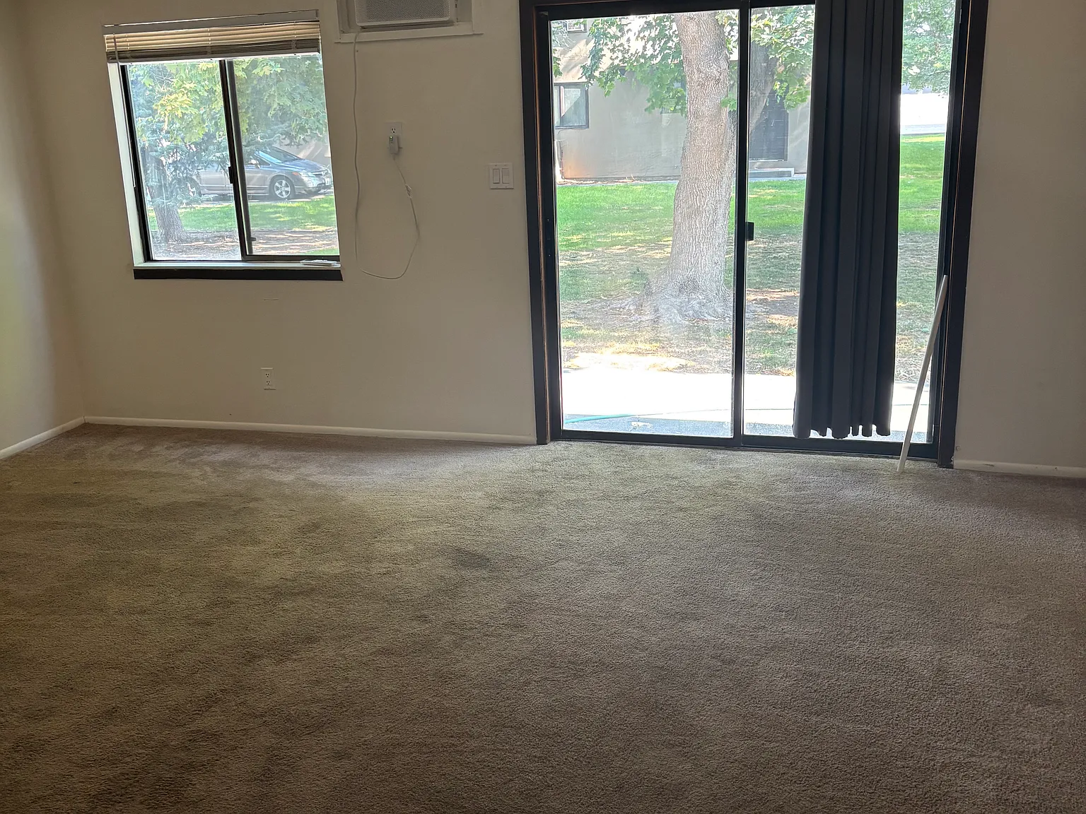 2 bed, 950 sqft, $1,400 — Photo 4