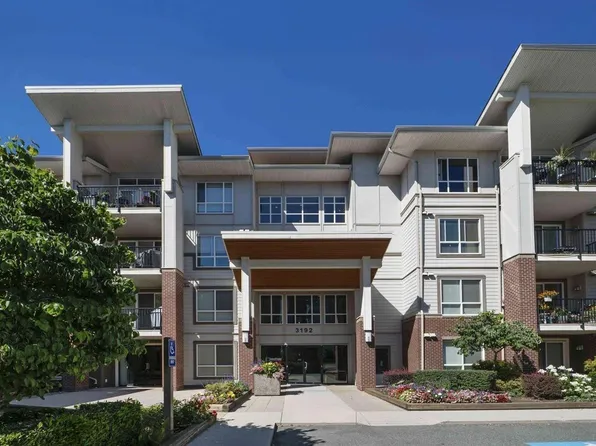 3192 Gladwin Rd #316, Abbotsford, BC V2T 6M9