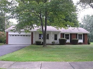 1st image of 945 Brucewood Dr SE
