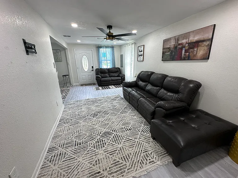 7810 N Marks St — Photo 5