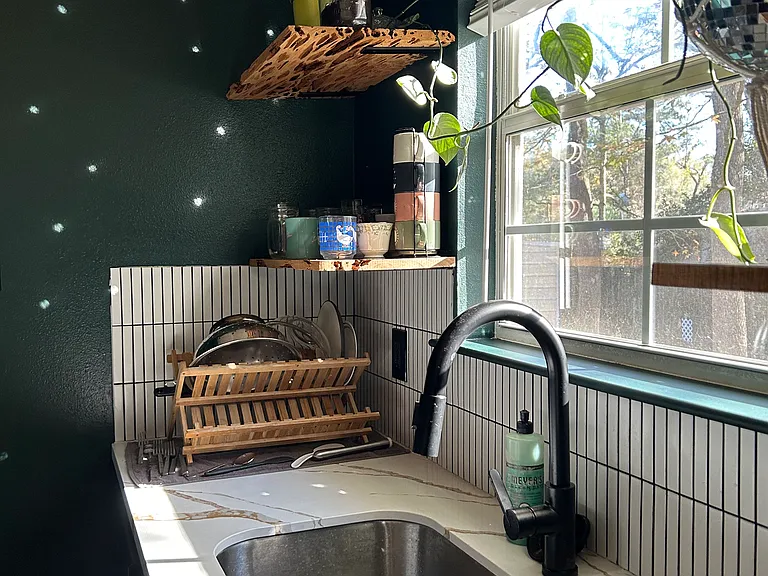 Kitchen Sink View
