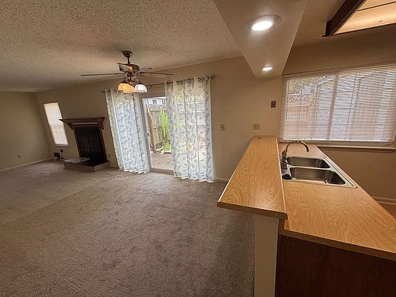 4th image of 5200 Sorrel Ct