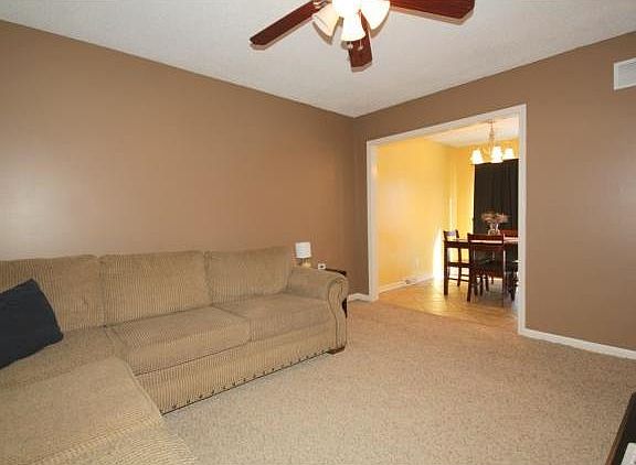 5th image of 307 N Speck Ave