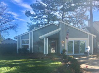 900 Chimney Hill Pkwy, Virginia Beach, VA 23462
