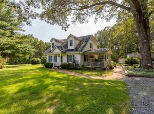 1830 Hunters Lodge Rd, Troy, VA 22974