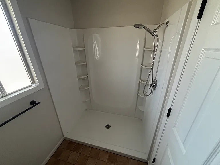 814 Chalon Ln — Photo 15