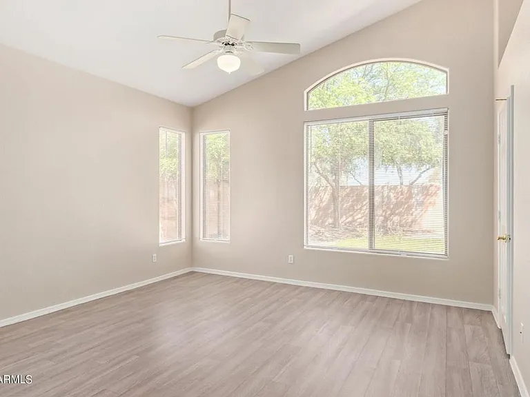 962 W Desert Broom Ct — Photo 25