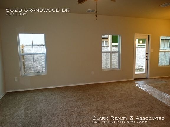 5th image of 5828 Grandwood Dr