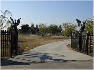246 W Woodward Ave, Manteca, CA 95337