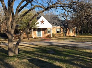 5024 Golden Cir, Denton, TX 76208