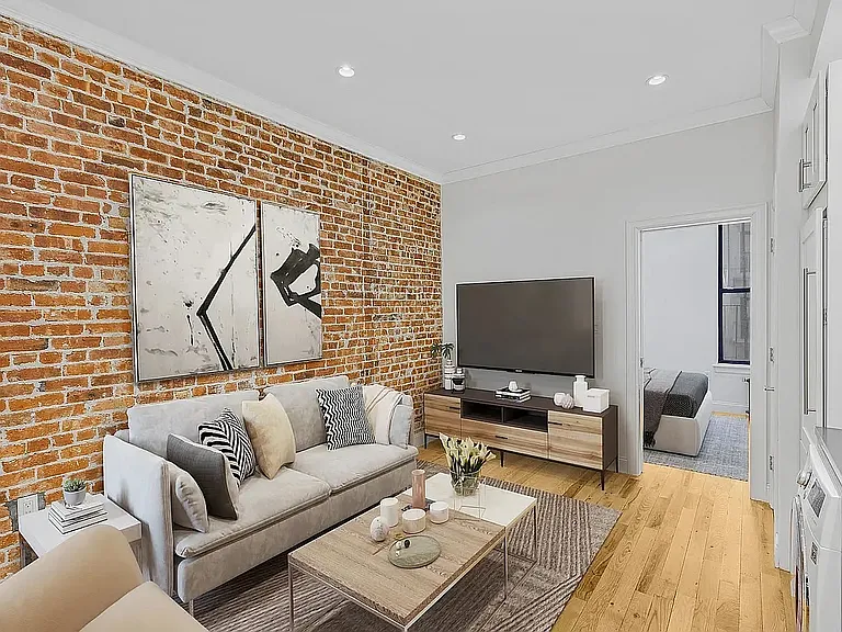 529 E 83rd St #3EE — Photo 1