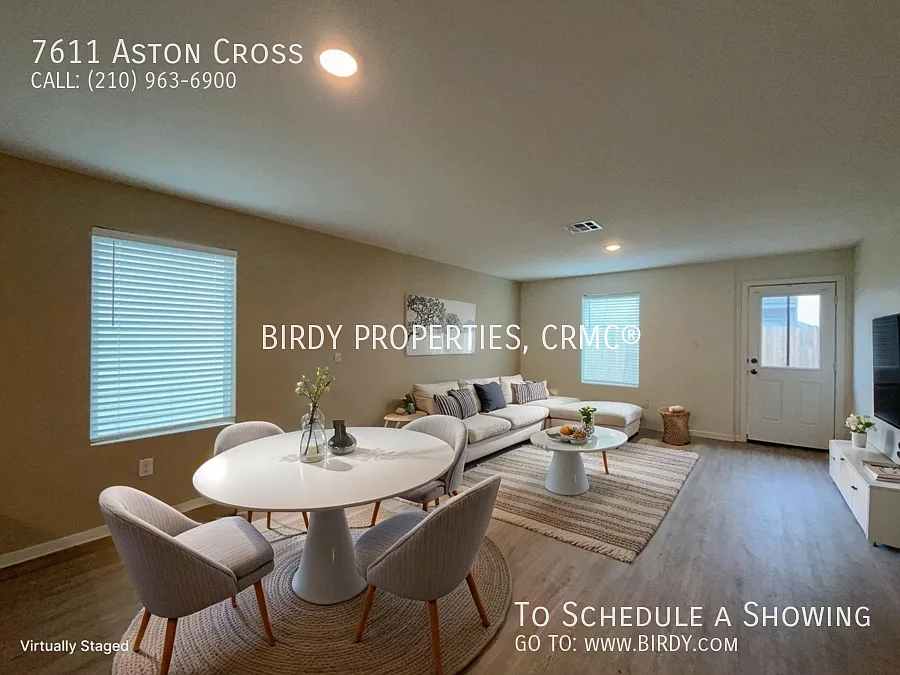 "Charming 3-Bed Oasis with 2.5 Baths in San Antonio 7611 Aston Cross Awaits!" — Photo 2