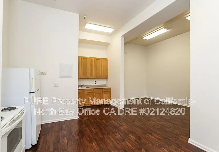 154 Railroad Ave #F — Photo 10