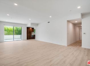 1021 S Shenandoah St #102, Los Angeles, CA 90035