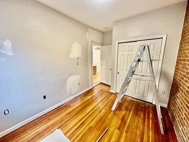 76 N Margin St #8F — Photo 6