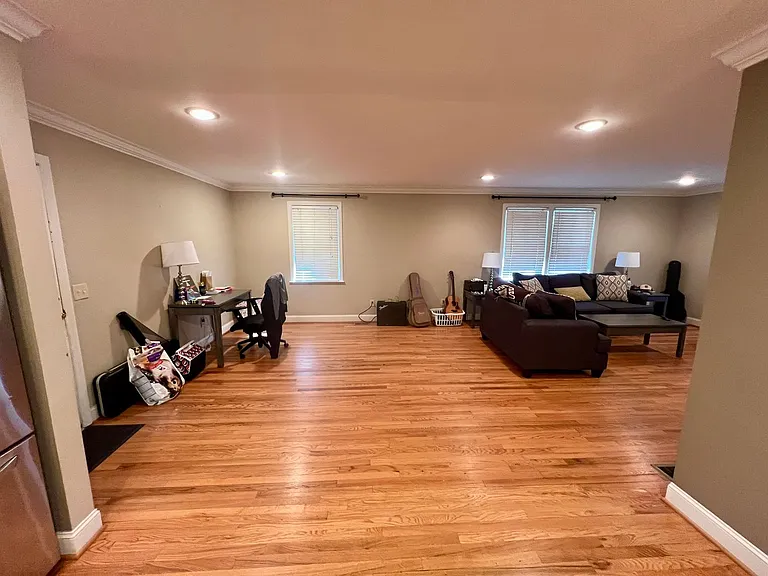 3641 Foxhall Rd — Photo 5