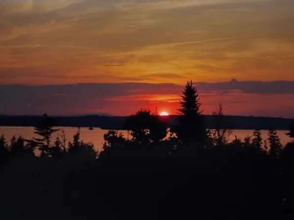 48 Kingsley Farm Road, Gouldsboro, ME 04607