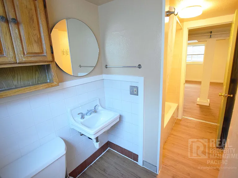 1435 Parker Street — Photo 12