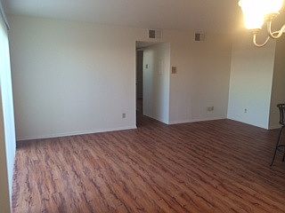 3rd image of 520 W Wilson Ave APT 110