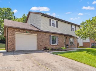 848 Stratton Ln, Winchester, KY 40391