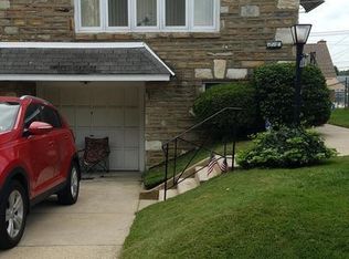 816 Griffith St, Philadelphia, PA 19111