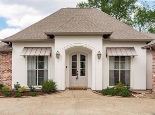 37326 Lakeshore Ave, Prairieville, LA 70769